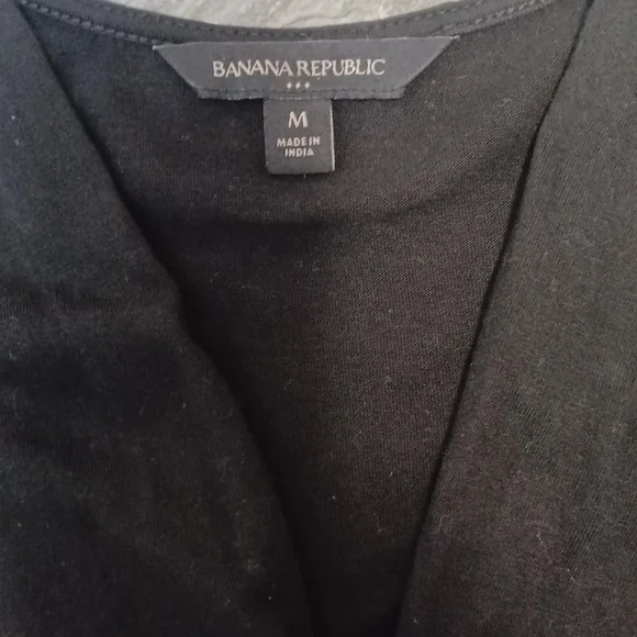 BANANA REPUBIC SIZE M Elegant Black Wrap Top - Picture 2 of 11